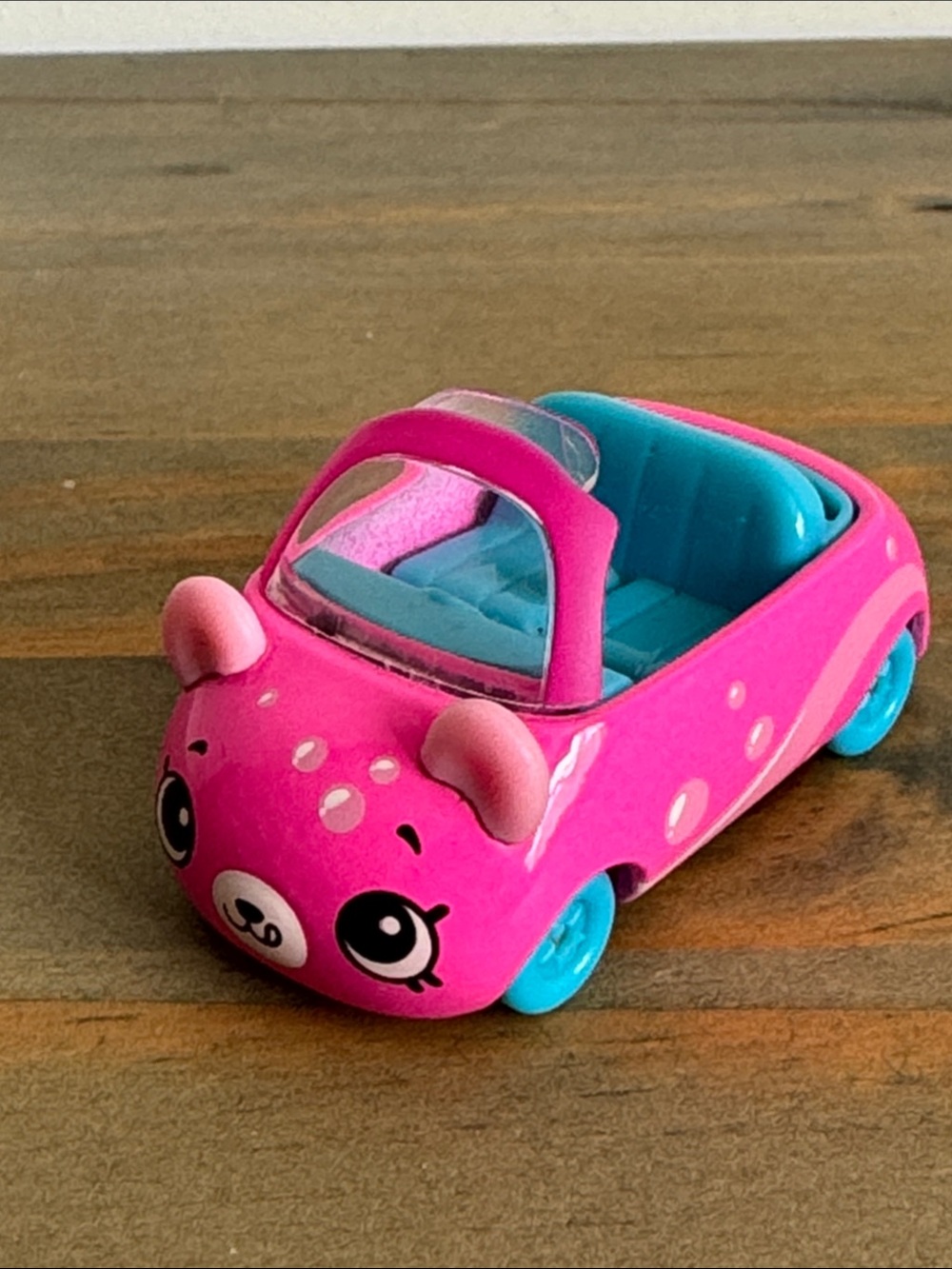 Shopkins | Cutie Cars: Wizzy Soda - Mini Die-Cast Metal Car